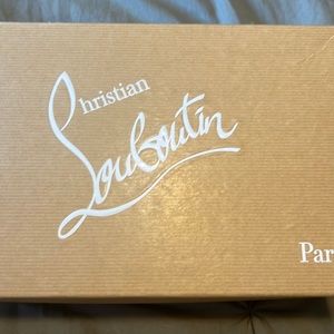 Comes with original shoebox, dust bag & heel caps.